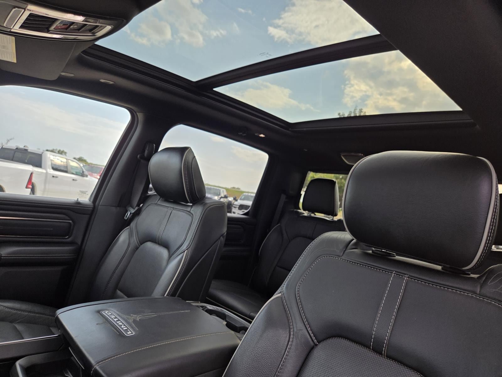 Used 2020 RAM 1500 Limited AWD/4WD image 27