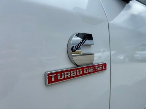 Used 2024 RAM 2500 Big Horn AWD/4WD image 11