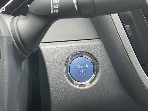 Used 2023 Toyota Camry LE image 27