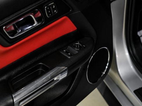 Used 2017 Ford Mustang Premium w/ Ecoboost Performance Package image 38