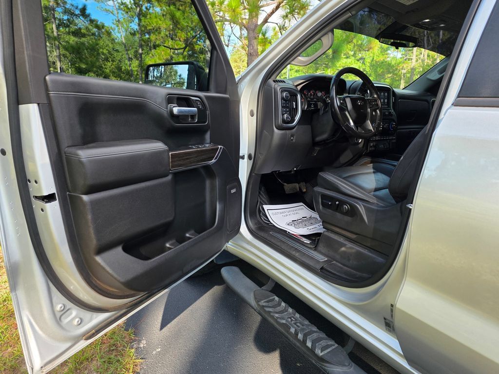 Used 2021 Chevrolet Silverado 1500 RST w/ All Star Edition Plus AWD/4WD image 11