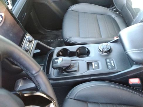 Used 2024 Ford Ranger Lariat w/ FX4 Off-Road Package AWD/4WD image 7
