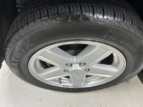 Used 2010 Jeep Patriot Latitude FWD image 8