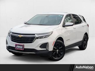 Used 2023 Chevrolet Equinox LT image 1