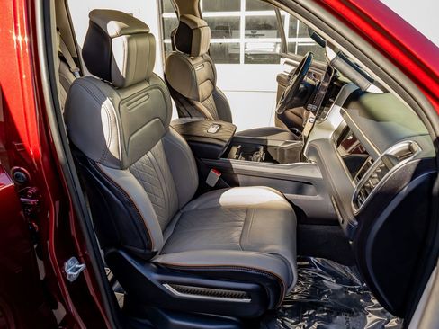 Used 2025 RAM 1500 Tungsten w/ Off Road Group image 31