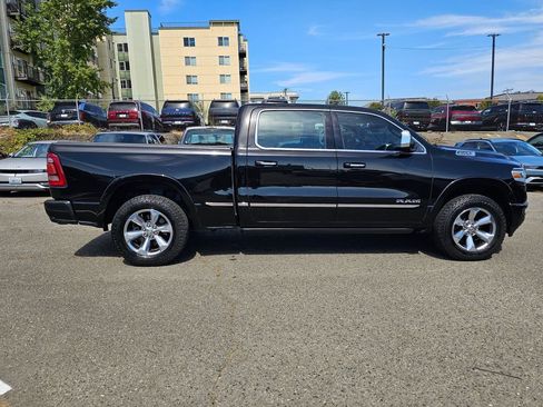 Used 2019 RAM 1500 Limited AWD/4WD image 9