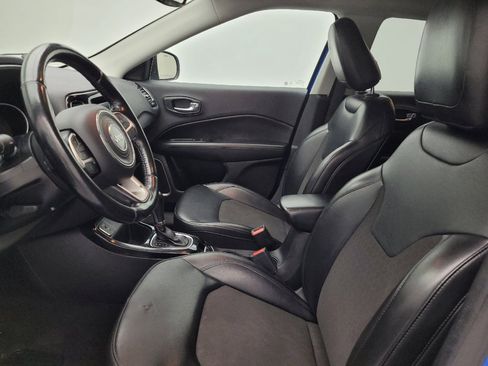 Used 2021 Jeep Compass Latitude FWD image 17