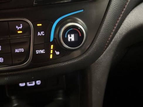 Used 2023 Chevrolet Equinox RS w/ RS Leather Package image 37