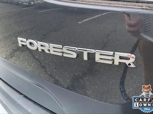 Certified 2023 Subaru Forester Premium image 10