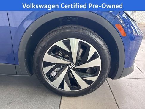 Certified 2022 Volkswagen ID.4 Pro S w/ Gradient Package image 14