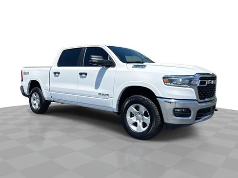 Used 2025 RAM 1500 Big Horn AWD/4WD image 1