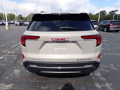 New 2026 GMC Terrain Elevation image 6