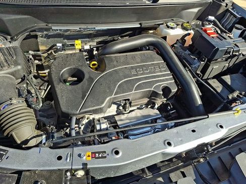 Used 2026 Chevrolet Equinox LT FWD image 28