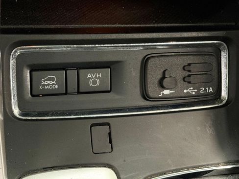 Used 2020 Subaru Ascent Limited w/ Technology Package AWD/4WD image 32