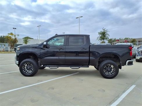 Used 2020 Chevrolet Silverado 1500 LT w/ All-Star Edition image 15