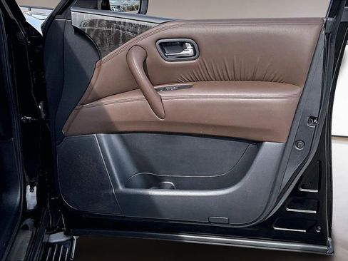 Used 2023 Nissan Armada Platinum w/ Captain's Chairs Package image 18