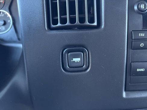 Used 2017 Chevrolet Express 3500 LT w/ LT Preferred Equipment Group image 24