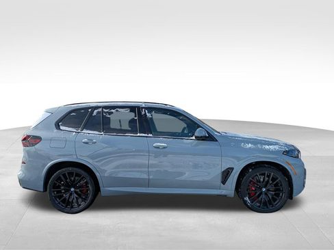 New 2026 BMW X5 xDrive40i w/ M Sport Package image 3