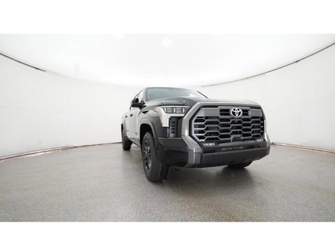 New 2025 Toyota Tundra Platinum image 30