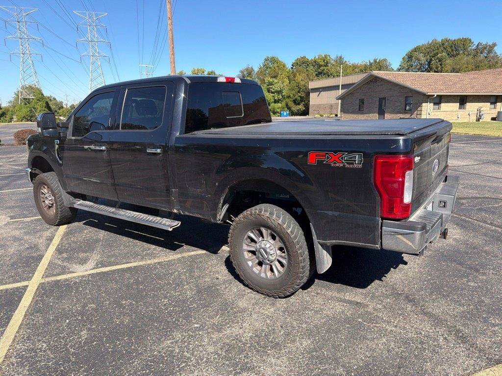 Used 2019 Ford F250 Lariat w/ Chrome Package AWD/4WD image 4
