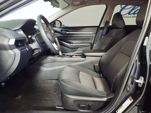 Used 2021 Nissan Altima 2.5 SV image 9