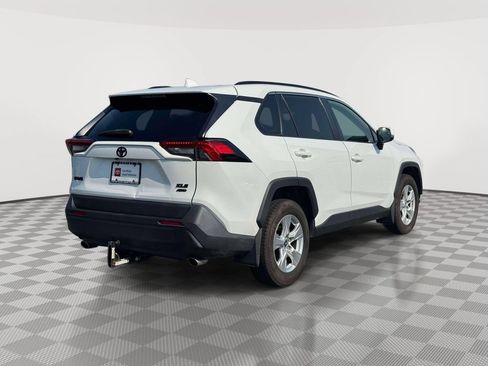 Used 2020 Toyota RAV4 XLE w/ Convenience Package AWD/4WD image 7