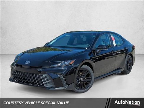 New 2026 Toyota Camry SE image 1