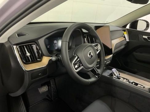 New 2026 Volvo XC60 B5 Plus w/ Protection Package Premier AWD/4WD image 19