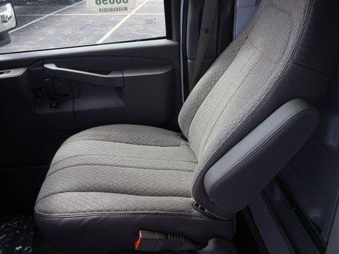 New 2025 GMC Savana 3500 w/ Power Convenience Package RWD image 18