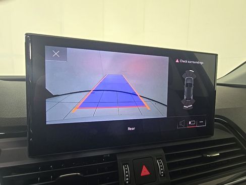 Used 2021 Audi Q5 2.0T Premium image 21