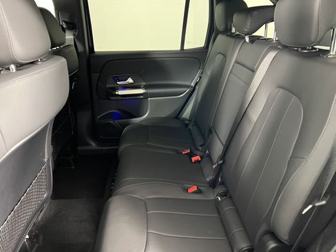 New 2025 Mercedes-Benz GLB 250 4MATIC image 19