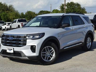 New 2025 Ford Explorer Active w/ Active Comfort Package