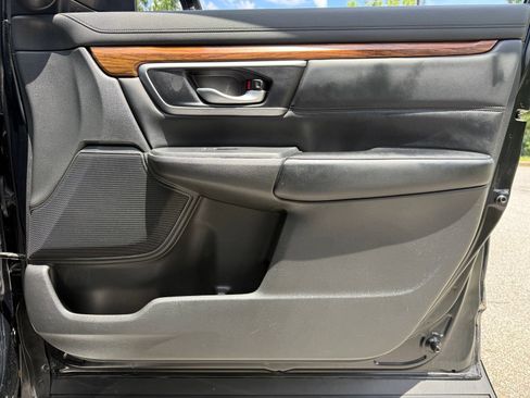 Used 2017 Honda CR-V EX-L image 45