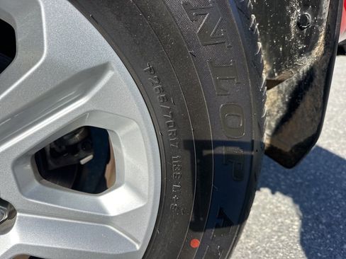 Used 2023 Toyota 4Runner SR5 image 29