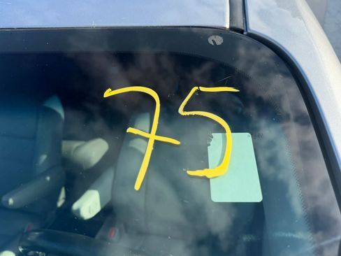 Used 2017 Toyota Sienna Limited image 34