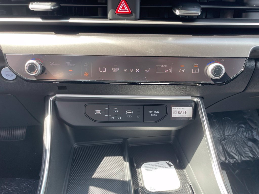 New 2027 Kia Carnival SX FWD image 24