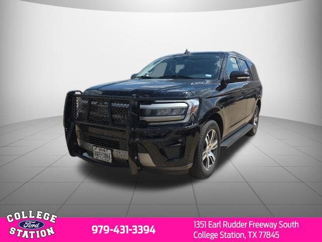 Used 2024 Ford Expedition XLT RWD image 2