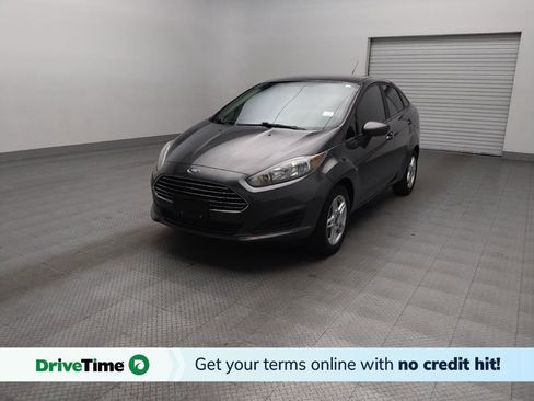 Used 2018 Ford Fiesta SE image 1