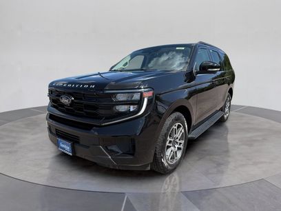 Used 2025 Ford Expedition Active