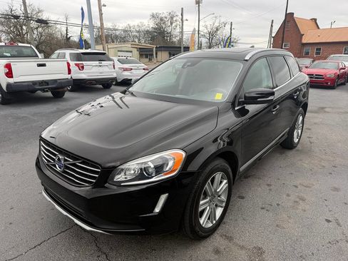 Used 2017 Volvo XC60 T5 Inscription w/ Preferred Option Package image 8