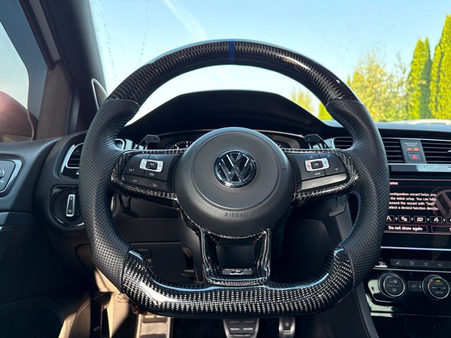 Used 2019 Volkswagen Golf R 4-Door AWD/4WD image 19