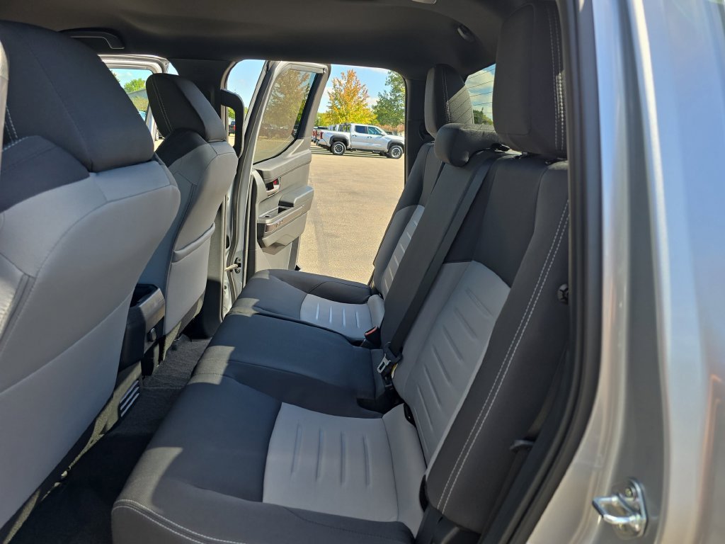 Used 2026 Toyota Tacoma TRD Off-Road AWD/4WD image 15