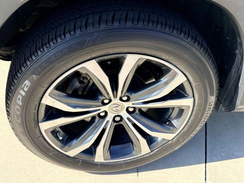 Used 2016 Lexus RX 450h FWD image 12