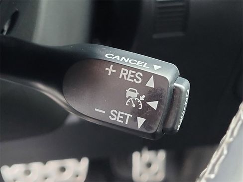 Used 2023 Toyota GR86 Premium image 13