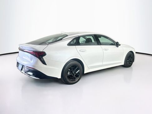 Used 2025 Kia K5 LXS FWD image 9