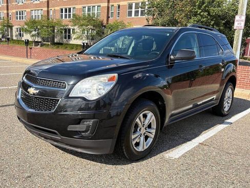 Used 2017 Chevrolet Equinox LS image 17