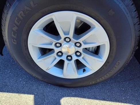 Used 2024 Chevrolet Silverado 1500 W/T w/ WT Fleet Convenience Package image 9