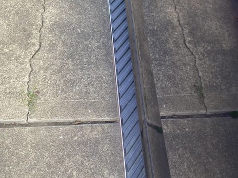 Used 2016 Ford F150 XLT w/ Equipment Group 302A Luxury image 4