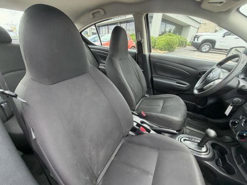 Used 2017 Nissan Versa S Plus FWD image 34