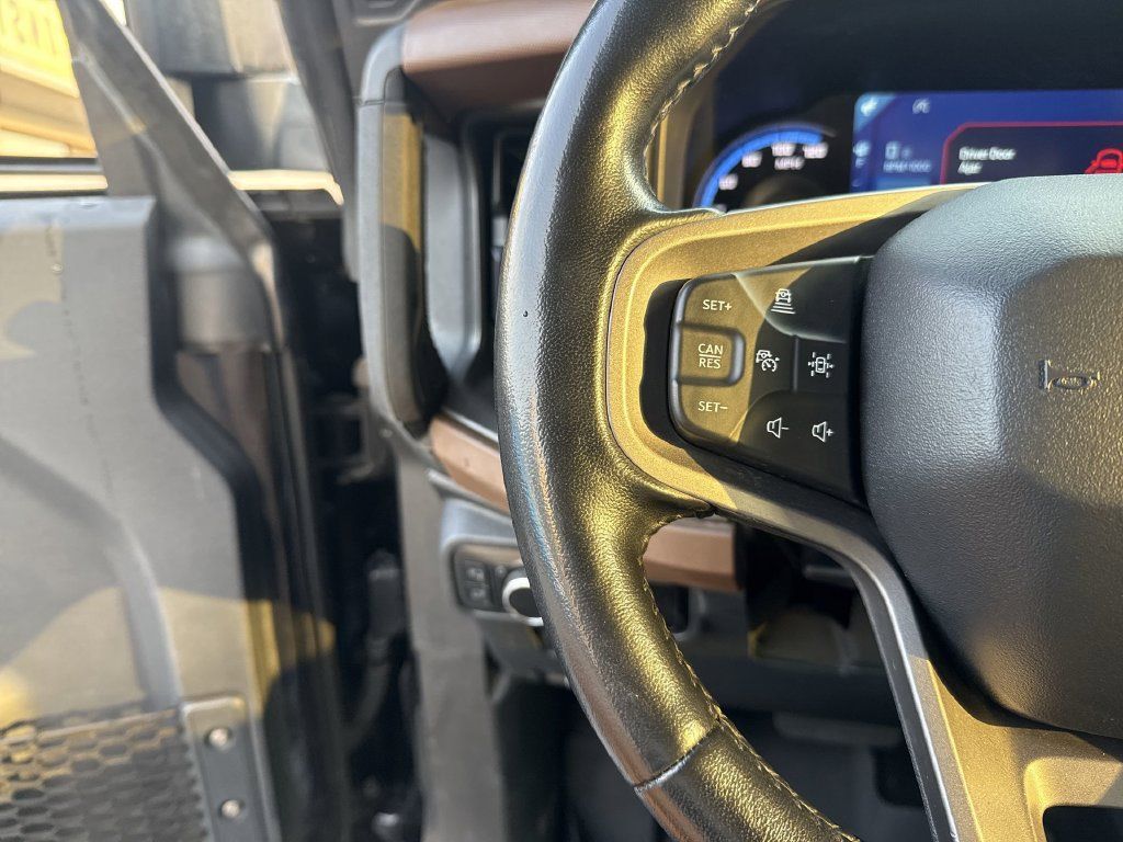 Used 2024 Ford Bronco Outer Banks AWD/4WD image 17